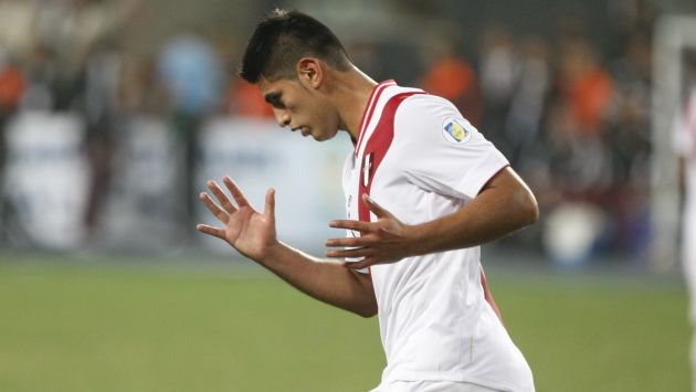 Carlos Zambrano se lesionó ante Chile y no jugará frente a Guatemala. (Perú21)