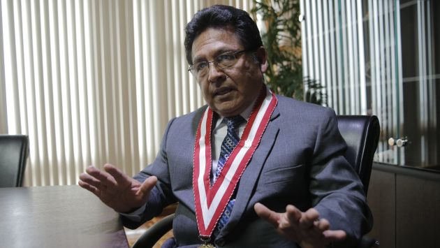 Fiscalía investiga a ex miembros del TC por favorecer a Roberto Torres. (Perú21)