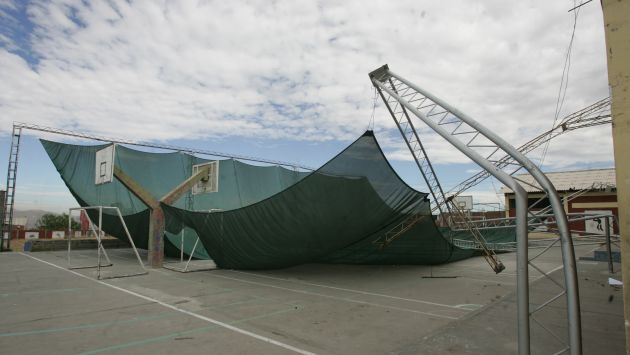 Colegios también se vieron afectados por los vientos. (USI)