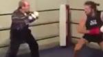 Anciano demostró sus habilidades para el boxeo. (YouTube/Jiujitsu Olympics)