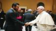 Claudio Pizarro y el Bayern Munich visitaron al papa Francisco