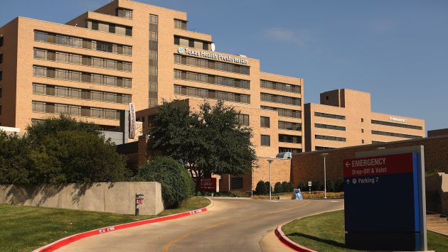 Enfermos ya no quieren ir al Hospital Presbiteriano de Dallas, donde murió paciente con ébola. (AFP)