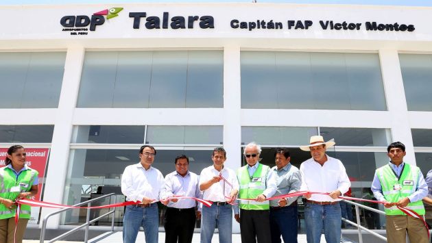 Ollanta Humala inauguró obras de mejoramiento en aeropuerto de Talara. (Andina)