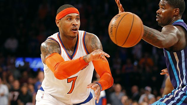 Carmelo Anthony juega para los New York Knicks y tiene 30 años. (Reuters/NBA)