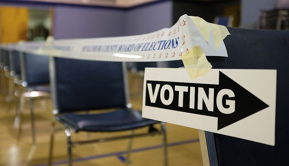 Centro de votación habilitado en una iglesia presbiteriana de Carolina del Norte. (Reuters)