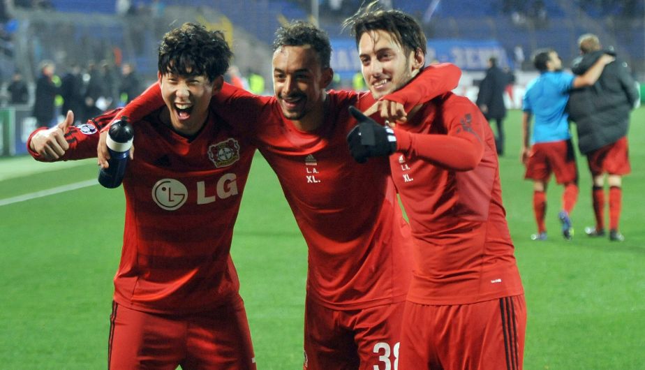 Bayer Leverkusen venció 2-1 al Zenit y sigue de líder en el grupo C de la Champions League. (AFP)