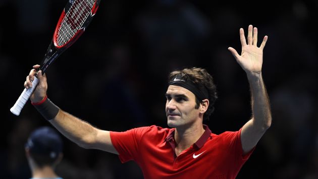 Roger Federer se tumbó a Milos Raonic en el Masters de Londres. (Reuters)
