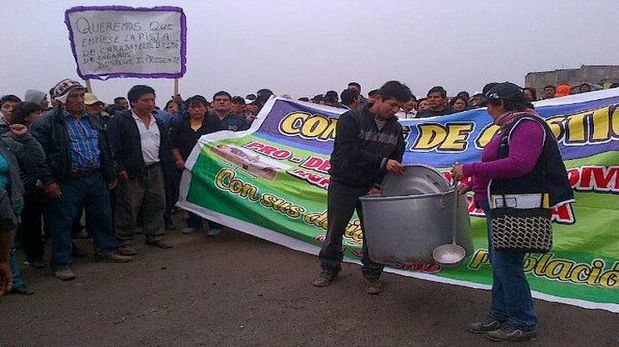 Carabayllo: Pobladores bloquearon la carretera Lima-Canta. (Canal N)