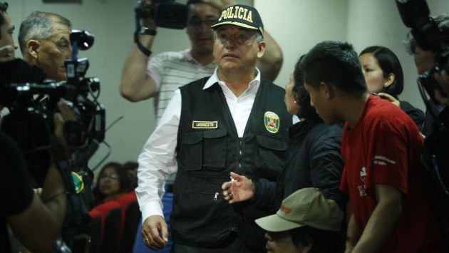 A LA ESPERA. Urresti dijo que, si el fiscal formulaba acusación contra él, renunciaba al cargo. (Mario Zapata)