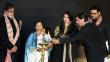 Bollywood: Shah Rukh Khan y los Bachchan juntos en festival de cine [Fotos]