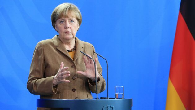 Merkel endurece su posición. (AFP)