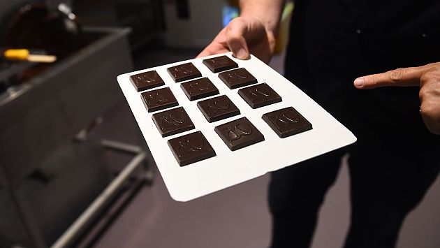 Advierten que la demanda de chocolate supera su producción. (AFP)