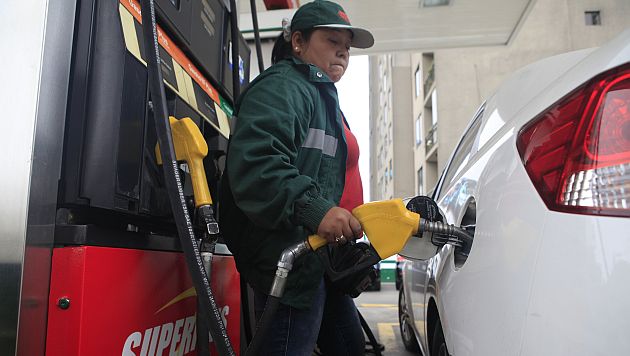 Precio del diesel se reducirá en un nuevo sol por galón. (USI)