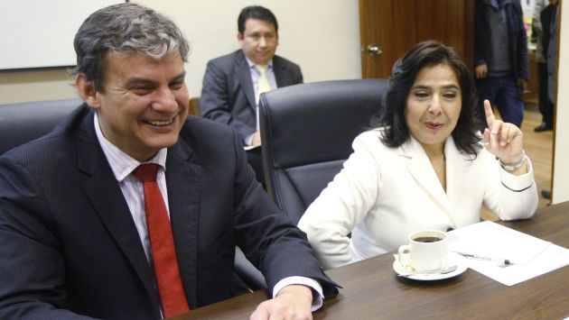 Ana Jara precisó que el ministro de Justicia, Daniel Figallo, tiene su confianza y la de Ollanta Humala. (Perú21)