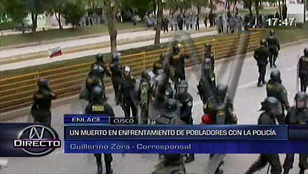 Enfrentamiento entre pobladores y policías dejó un muerto en el Cusco. (Captura de TV)