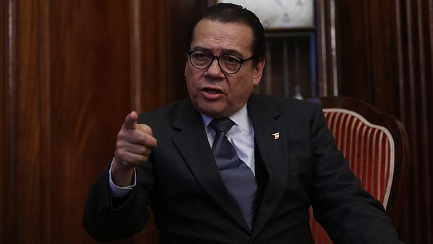 Enrique Mendoza se enfrentó a la comisión del Congreso que investiga la corrupción en Áncash. (Mario Zapata)