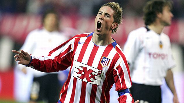 Fernando Torres vuelve a ponerse la camiseta del Atlético de Madrid. (AFP)