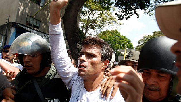 Leopoldo López está preso por cargos de instigación pública, asociación para delinquir, entre otros. (AP)