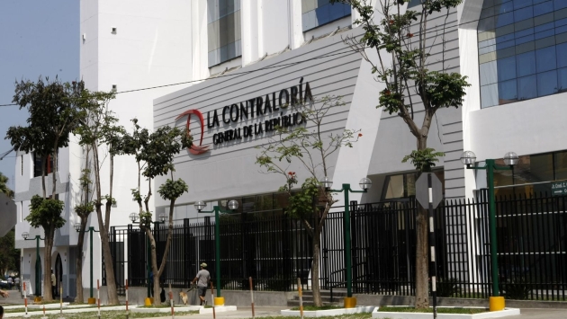 Contraloría sancionó a ex genertes de la Municipalidad de Carmen de la Legua, (USI)