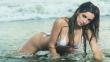 Rosangela Espinoza se luce como una bella sirena en la playa [Fotos]