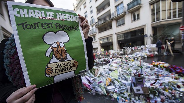 Público de habla castellana podrá conocer el trabajo de Charlie Hebdo en su idioma este sábado en Internet. (EFE)