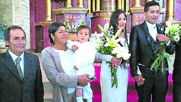 Magaly Solier se casó en Huanta. (Facebook de Luigi Vidalón)