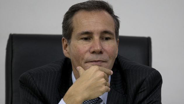 Se investigará si la muerte del fiscal Nisman fue un suicidio inducido. (AP)