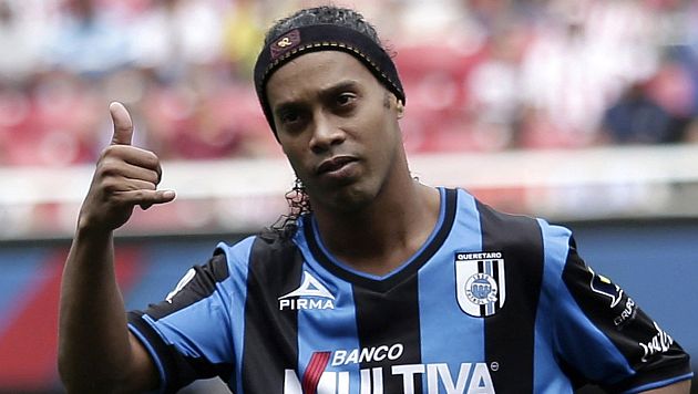 El Querétaro de Ronaldinho perdió 1-0 ante un equipo que busca el ascenso. (Reuters)