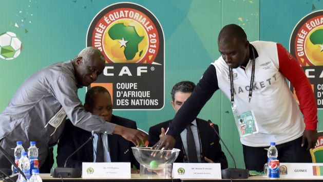 Guinea logró su pase a cuartos de final de la Copa Africana de Naciones luego de un sorteo. (AFP)