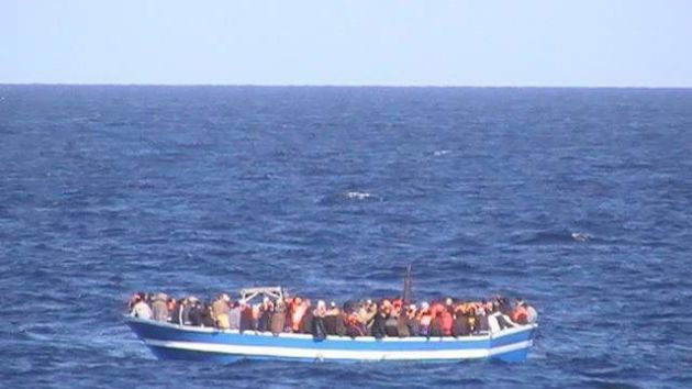 Cerca de un centenar de inmigrantes fueron rescatados. (EFE/Referencial)