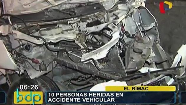 Diez personas resultaron heridas en el choque entre una minivan y un camión en el Rímac. (Panamericana TV)