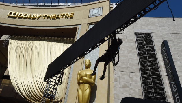 Cucarachas invaden teatro Dolby, donde se entregarán los Premios Oscar 2015. (AFP)