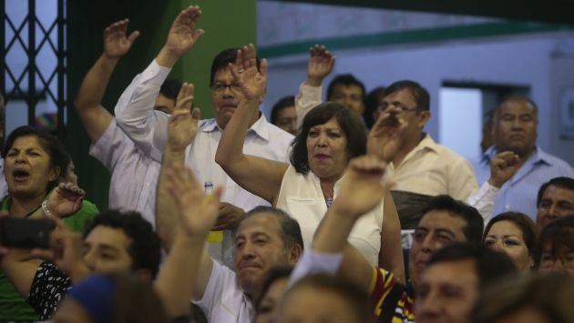 El congreso nacional del PPC tuvo un accidentado enfrentamiento entre militantes. (Percy Ramírez) 