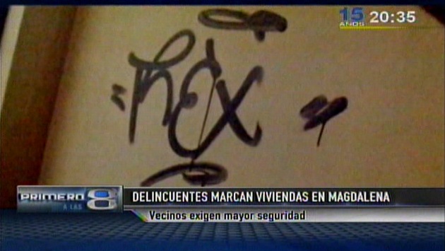 Vecinos denuncian marcas sospechosas en su viviendas en Magdalena. (Canal N)