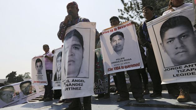 Desaparición de estudiantes en México causó gran conmoción en el mundo. (Reuters)