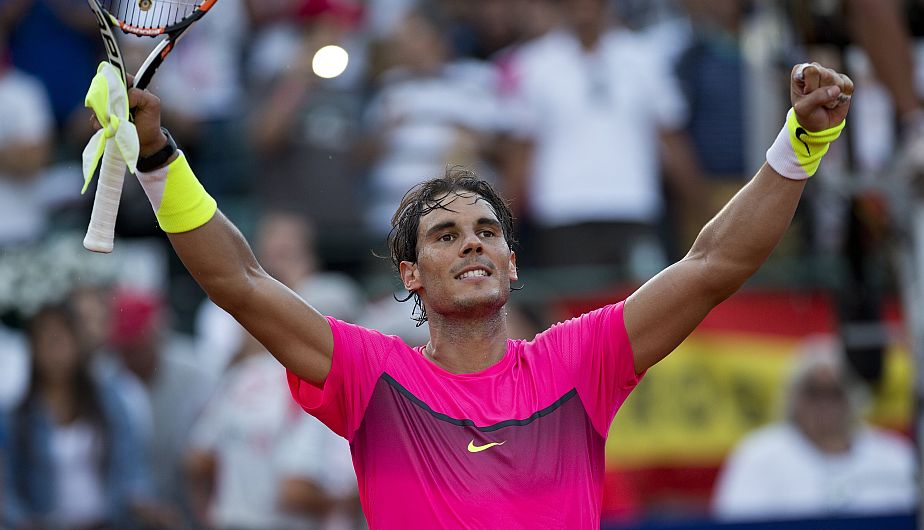 Rafael Nadal venció al argentino Carlos Berlocq en semifinales del ATP de Buenos Aires. (AP)