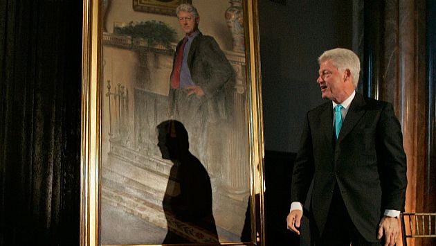 Artista colocó sombra en su obra que hace referencia al escándalo sexual de Bill Clinton con Monica Lewinsky. (AFP)