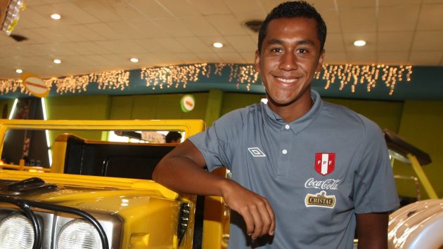 Renato Tapia confía en volver a la Premier League y jugar en la Copa América en Chile. (USI)