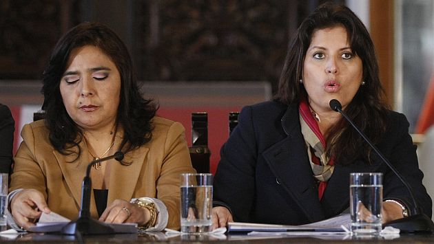 Carmen Omonte y Ana Jara fueron colegas en el gabinete de ministros. (David Vexelman)