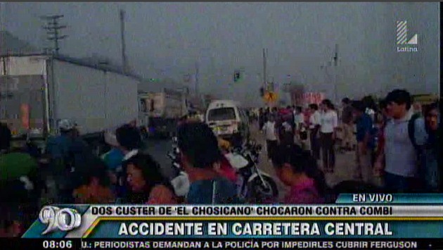 Unidades de El Chosicano impactaron contra otra cúster. (Latina)
