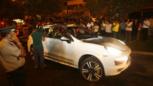 ¿NEXO POLÍTICO? Gerald Oropeza, dueño del Porsche atacado, es militante del Partido Aprista. (USI)