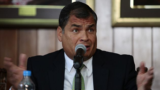 Rafael Correa sacó cara por Cuba. (EFE)
