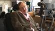 YouTube: Stephen Hawking cantó 'Galaxy Song' de Monty Python
