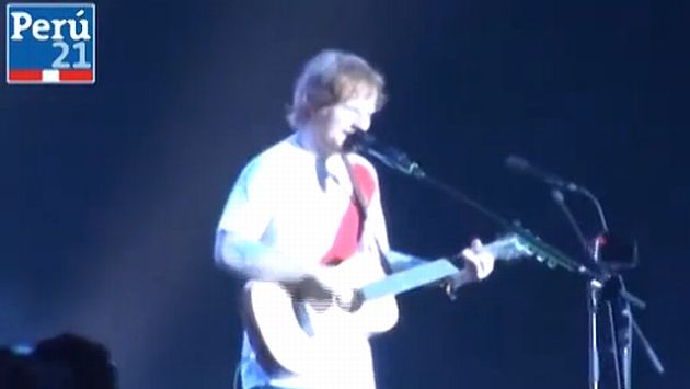 Ed Sheeran se presentó en Lima usando la camiseta de la selección peruana (Captura)