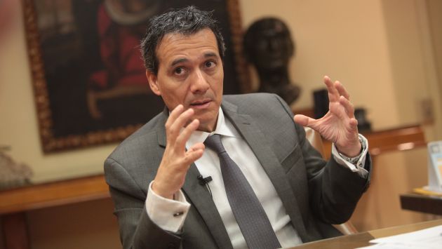 Gratificaciones sin descuentos hasta fin de año planteó el ministro de Economía, Alonso Segura. (Perú21)