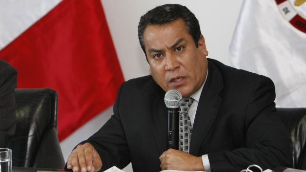 El ministro de Justicia, Gustavo Adrianzén, dijo que Perú protestará ante CIDH por admitir casos de personas sentenciadas por terrorismo. (Perú21)