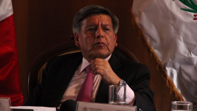 ONPE cobrará por la vía coactiva multa impuesta a partido de César Acuña. (Perú21)