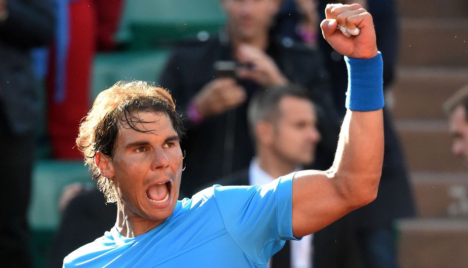 Roland Garros: Novak Djokovic y Rafael Nadal vencen y se enfrentarán en cuartos. (AFP)