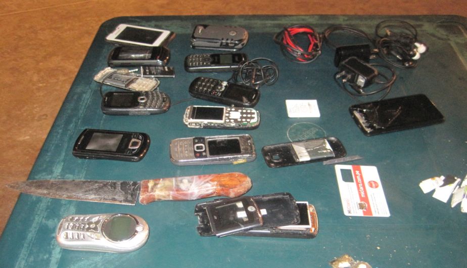 INPE incautó 387 celulares en una requisa en el penal Miguel Castro Castro. (Difusión)