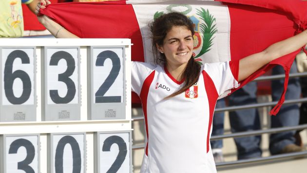 Paola Mautino ganó oro en el salto largo en el Sudamericano. (GettyImages)